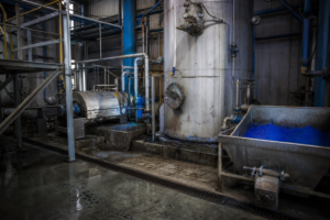 Copper sulfate evaporation and crystallization plant with blue process liquor